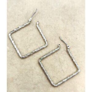 - STextured Square Shaped Hoop Earrings - Silver Tone